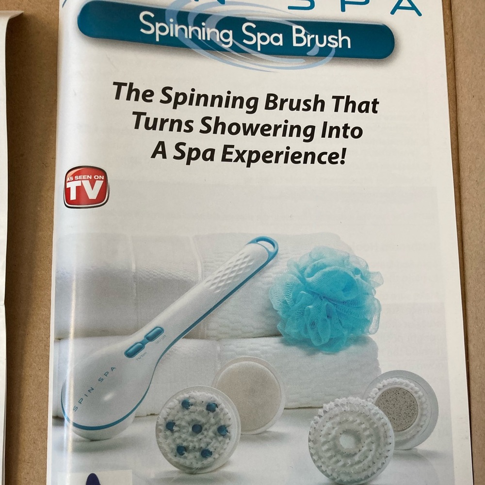 Day at the SPA, NEW Spin Spa Brush with Facial Brush